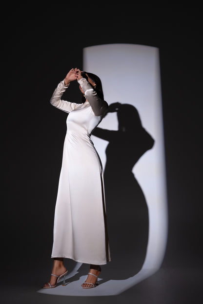L'AVANT IVORY